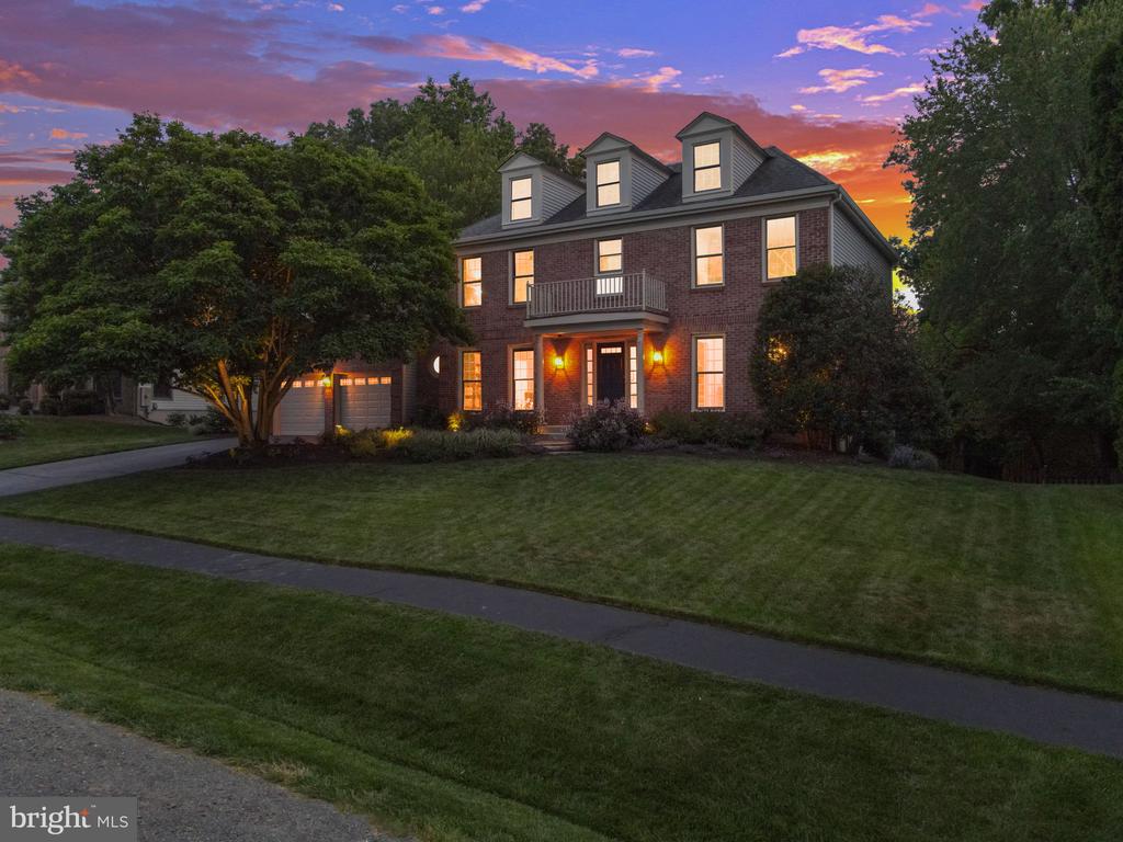 12017 Meadowville Ct