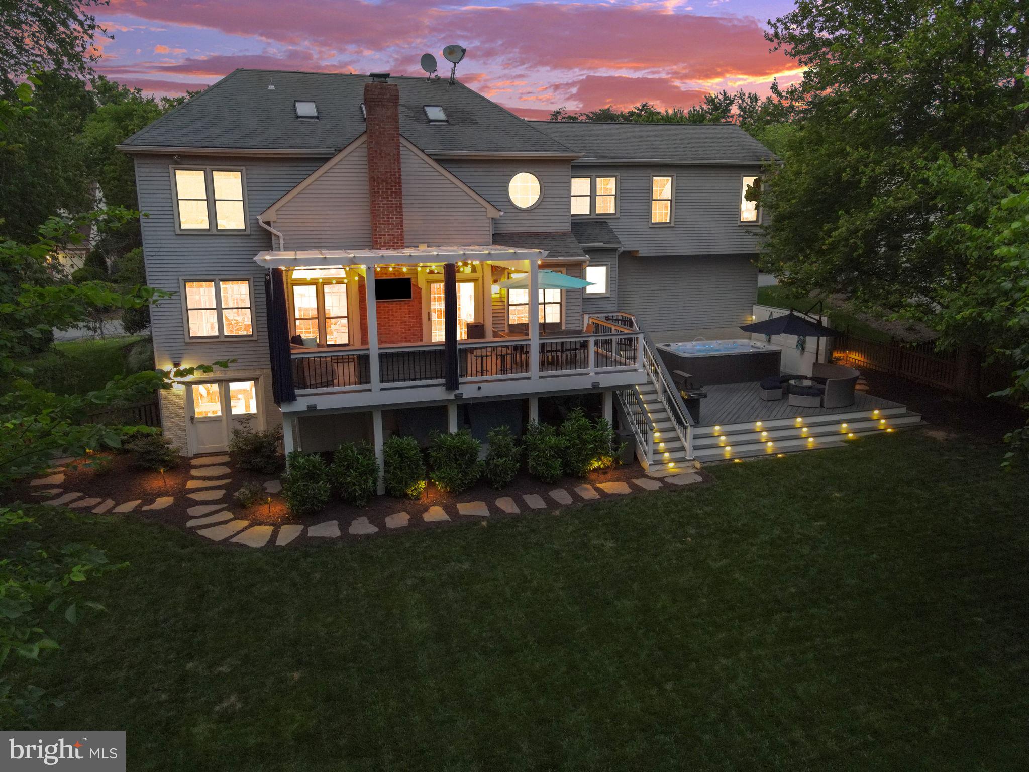 12017 Meadowville Ct