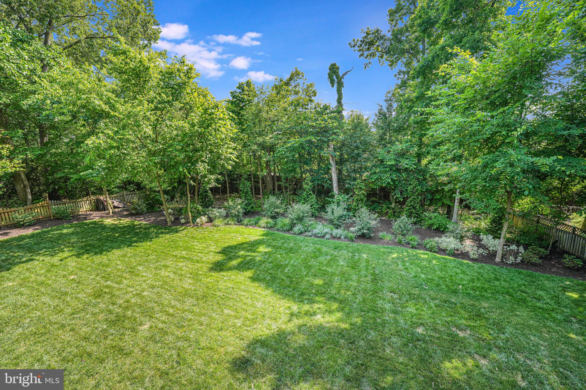 12017 Meadowville Ct