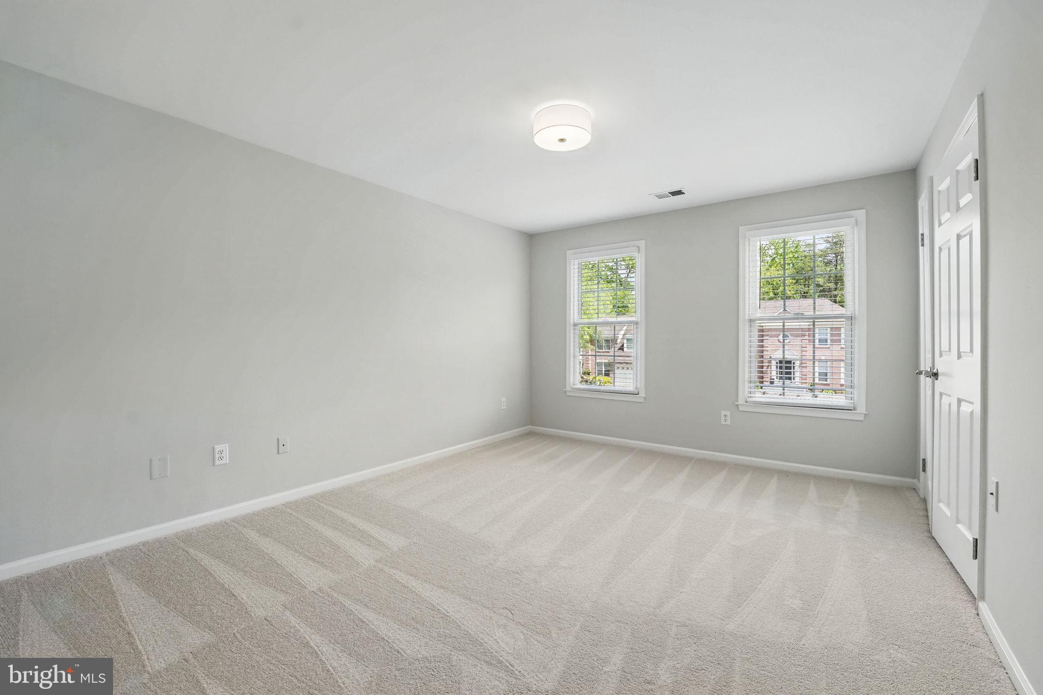 12017 Meadowville Ct