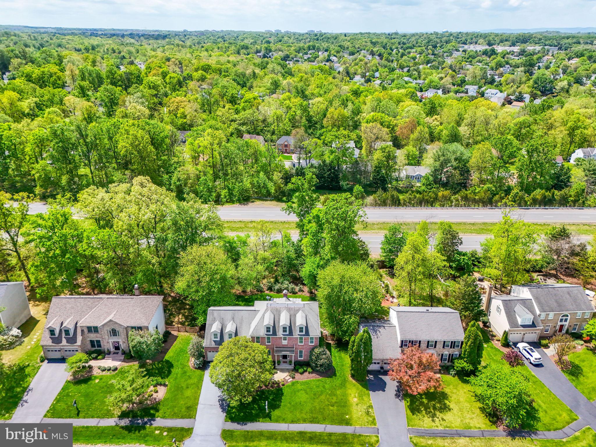 12017 Meadowville Ct