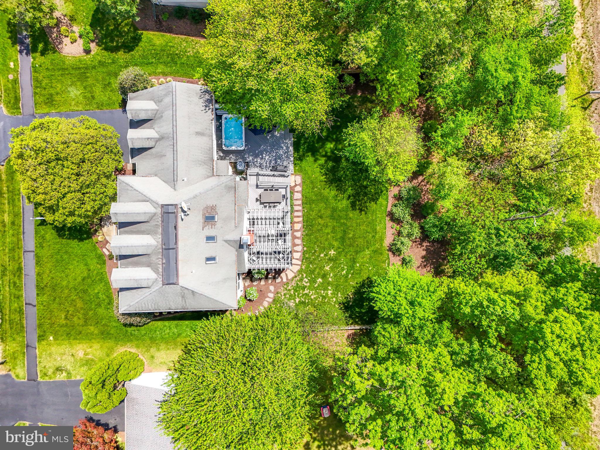 12017 Meadowville Ct
