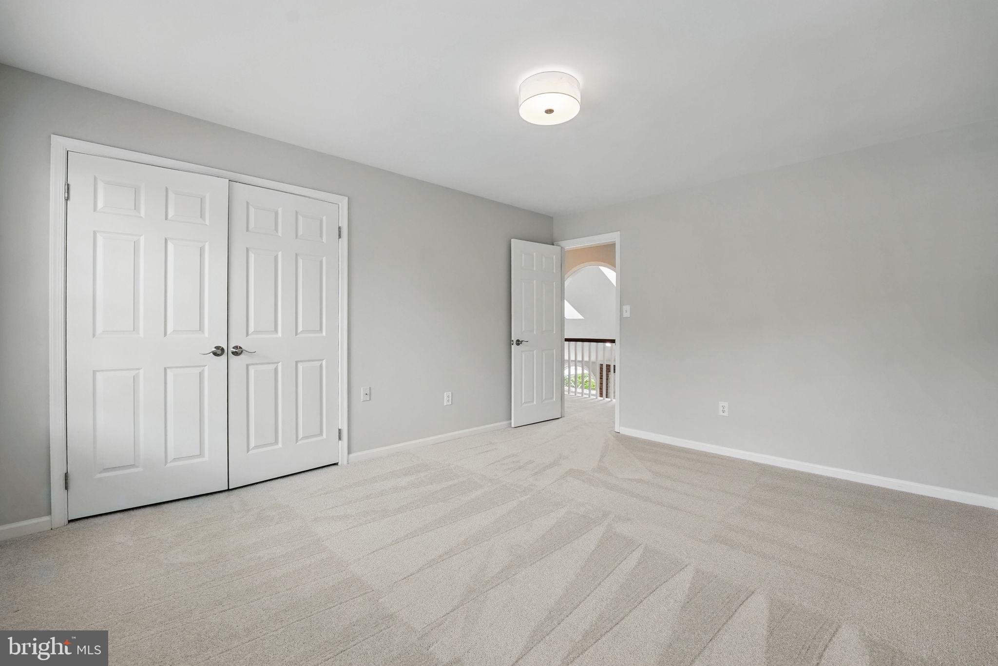12017 Meadowville Ct