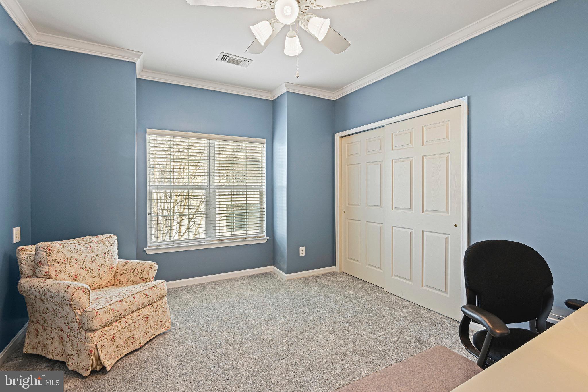 1701 LAKE SHORE CREST DR #24