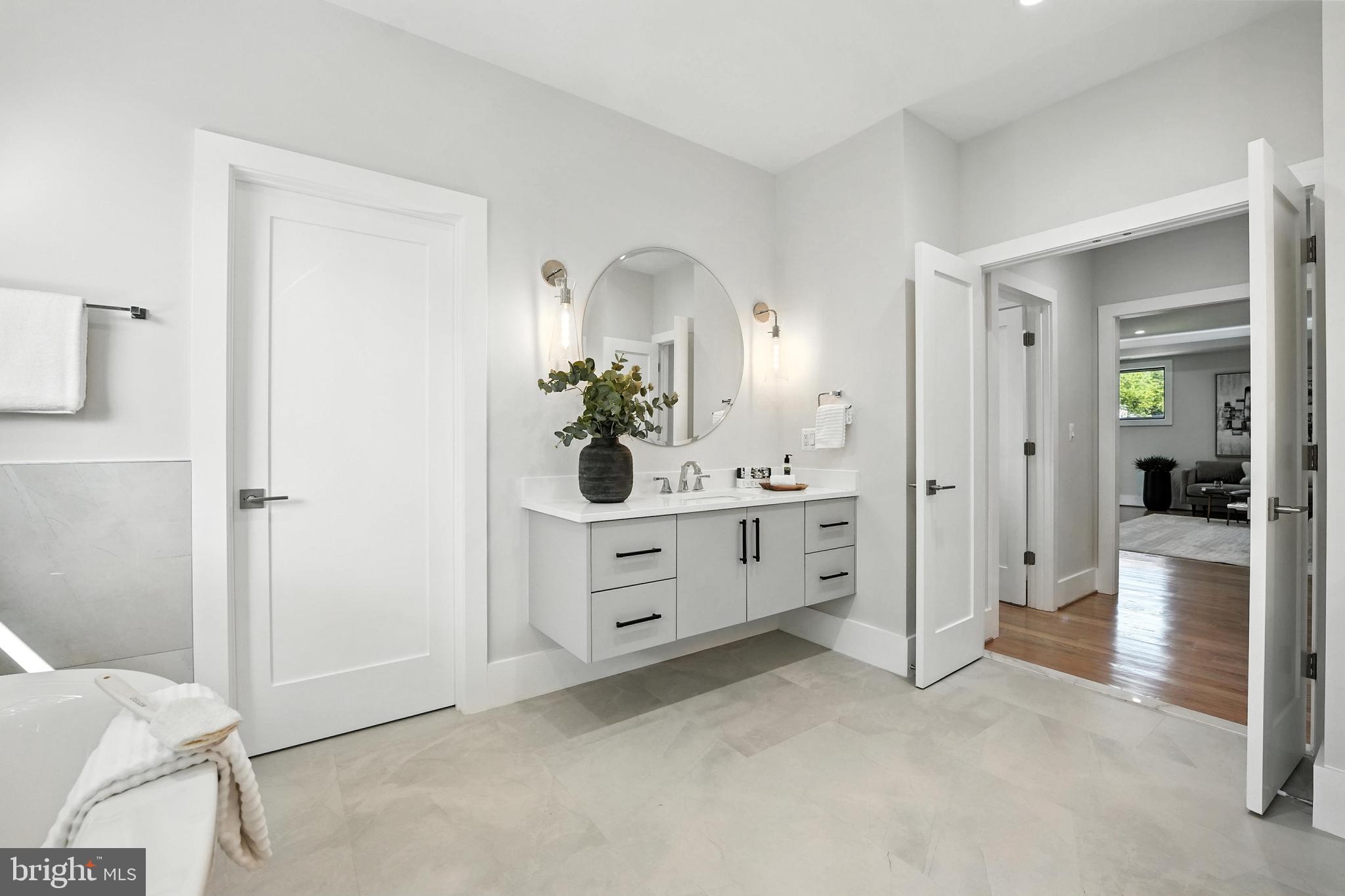 1910 Cherri Dr
