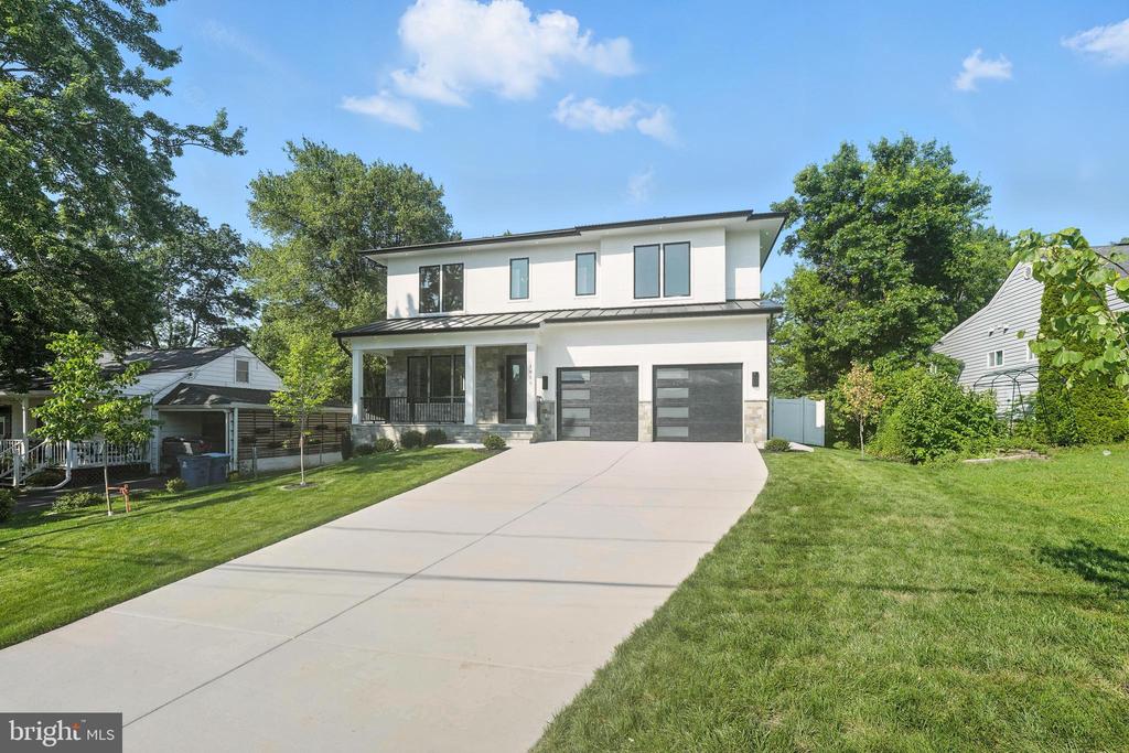 1910 Cherri Dr