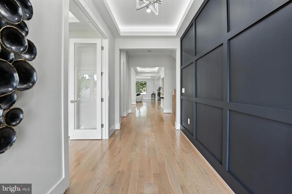 1910 Cherri Dr