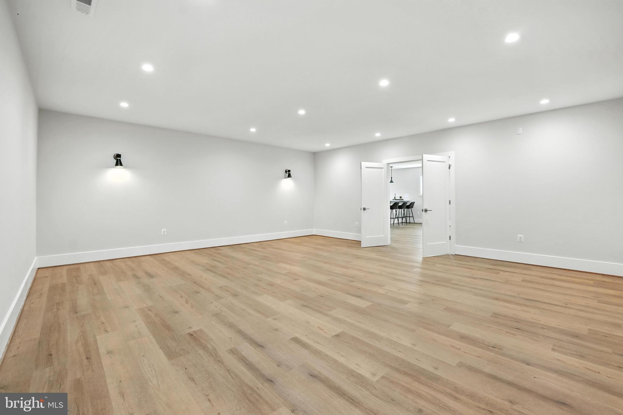 1910 Cherri Dr
