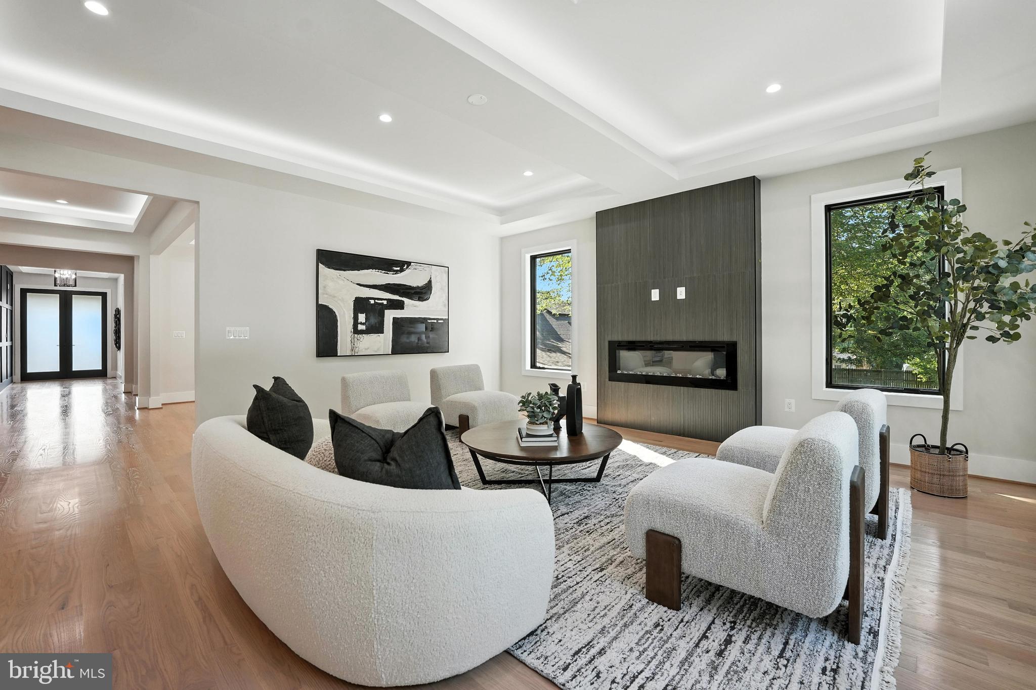 1910 Cherri Dr