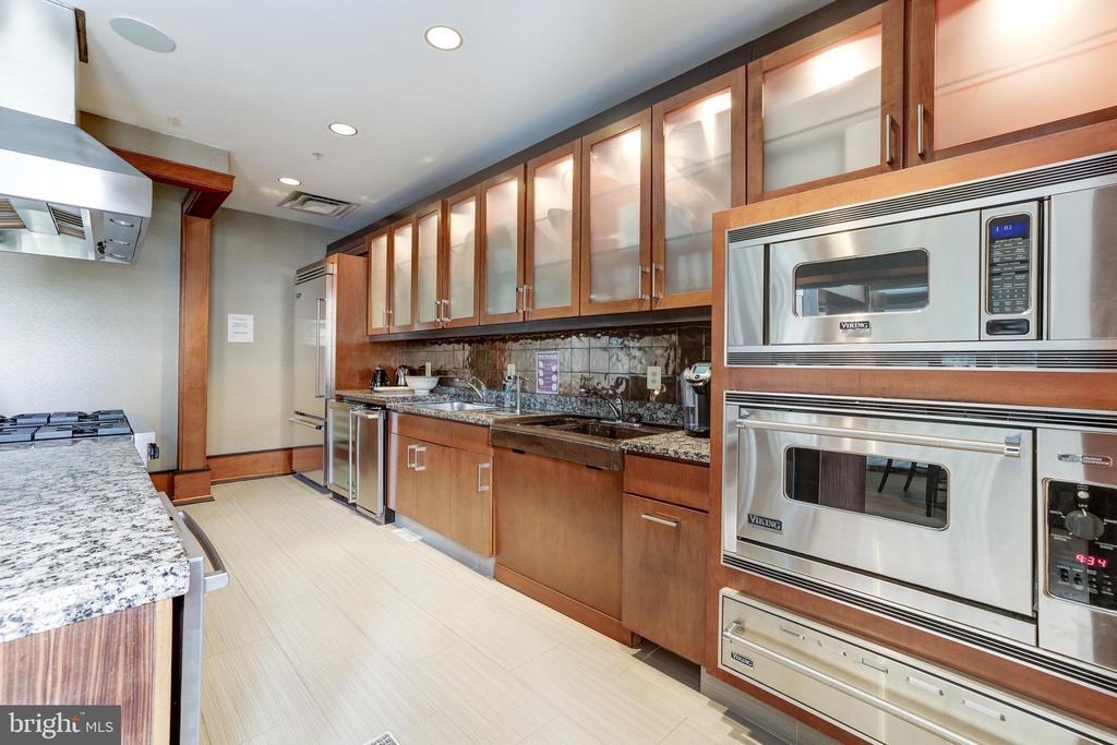 11990 MARKET STREET 405