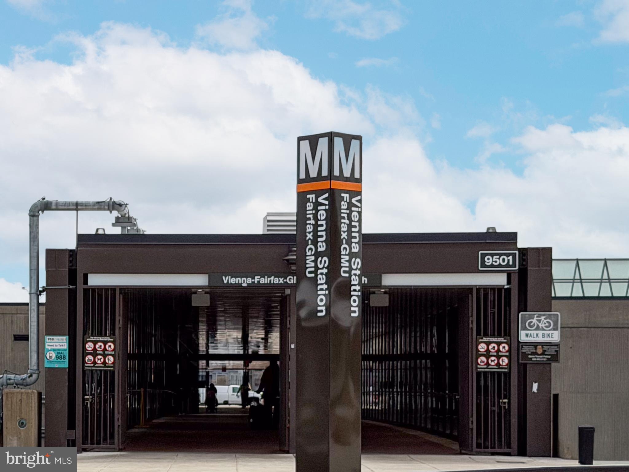 2951 FINSBURY PLACE 97