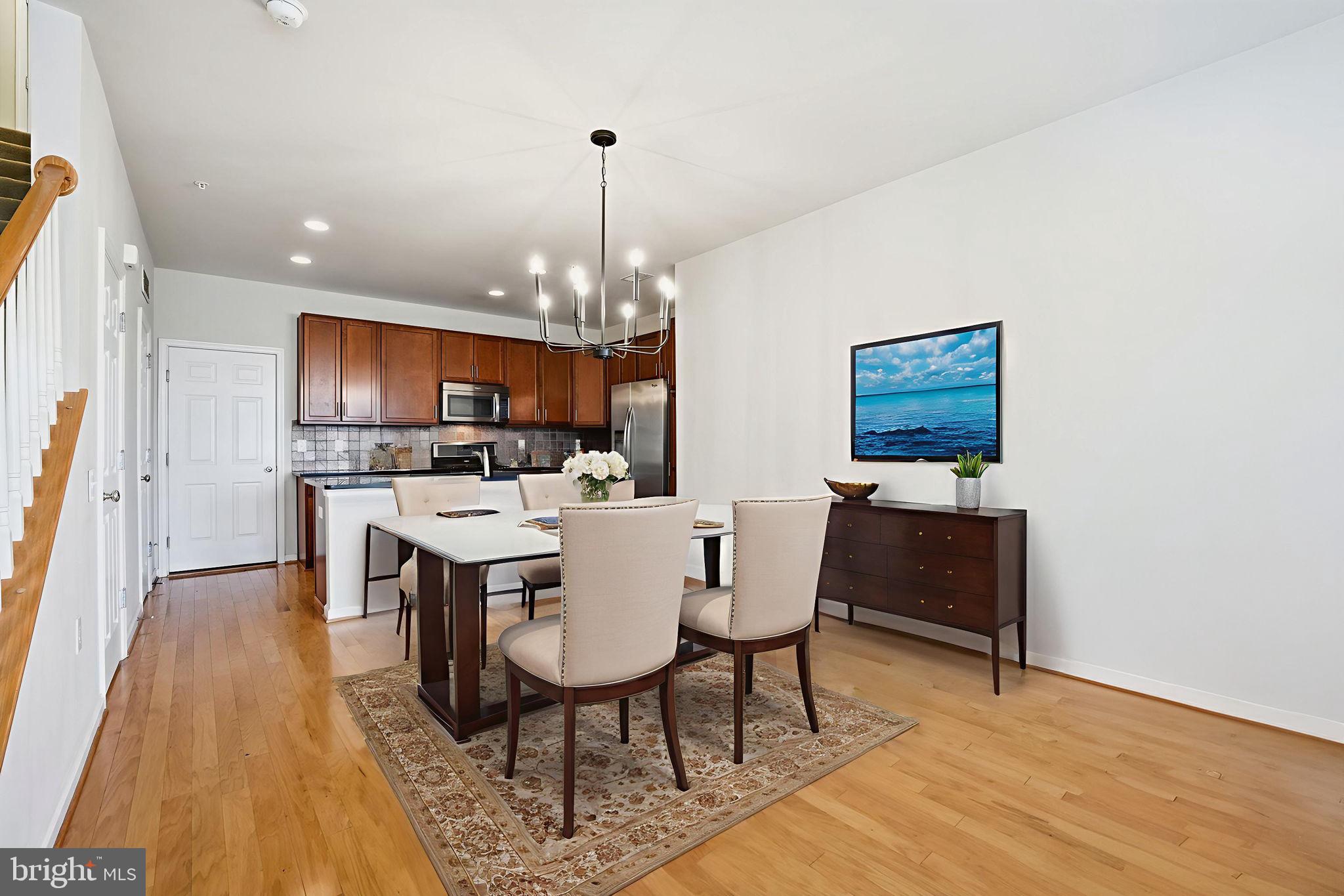 2951 FINSBURY PLACE 97