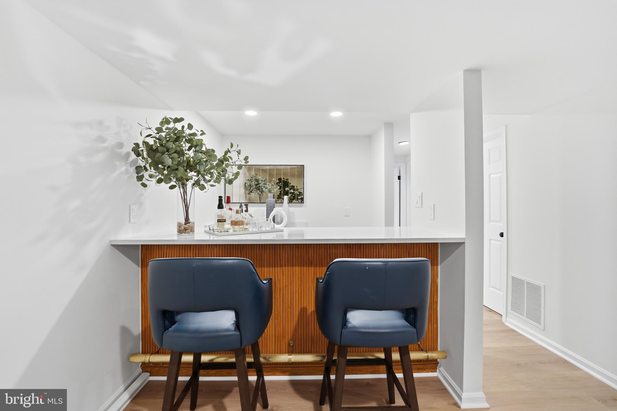 6634 MADISON MCLEAN DRIVE