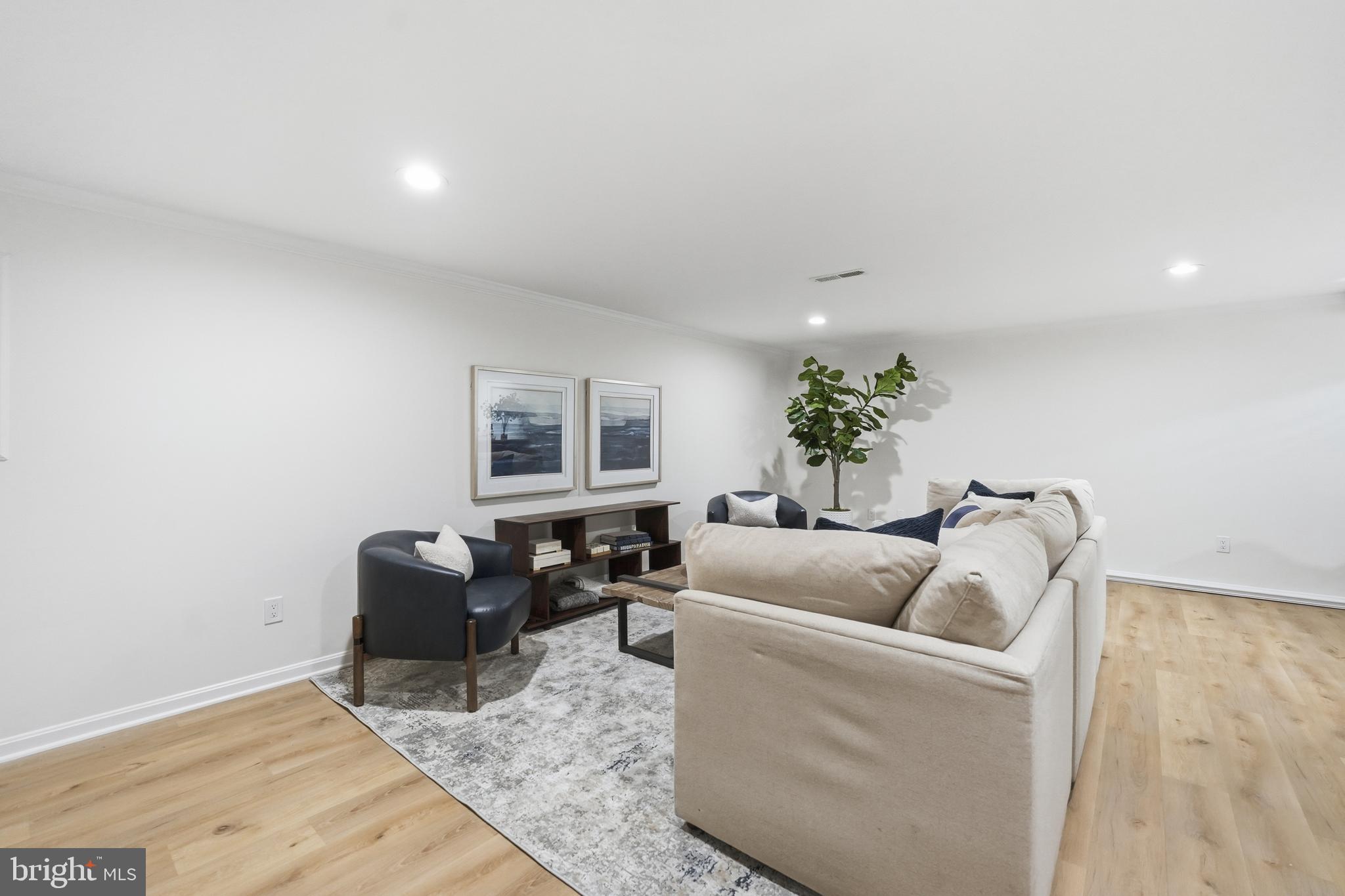 6634 MADISON MCLEAN DRIVE