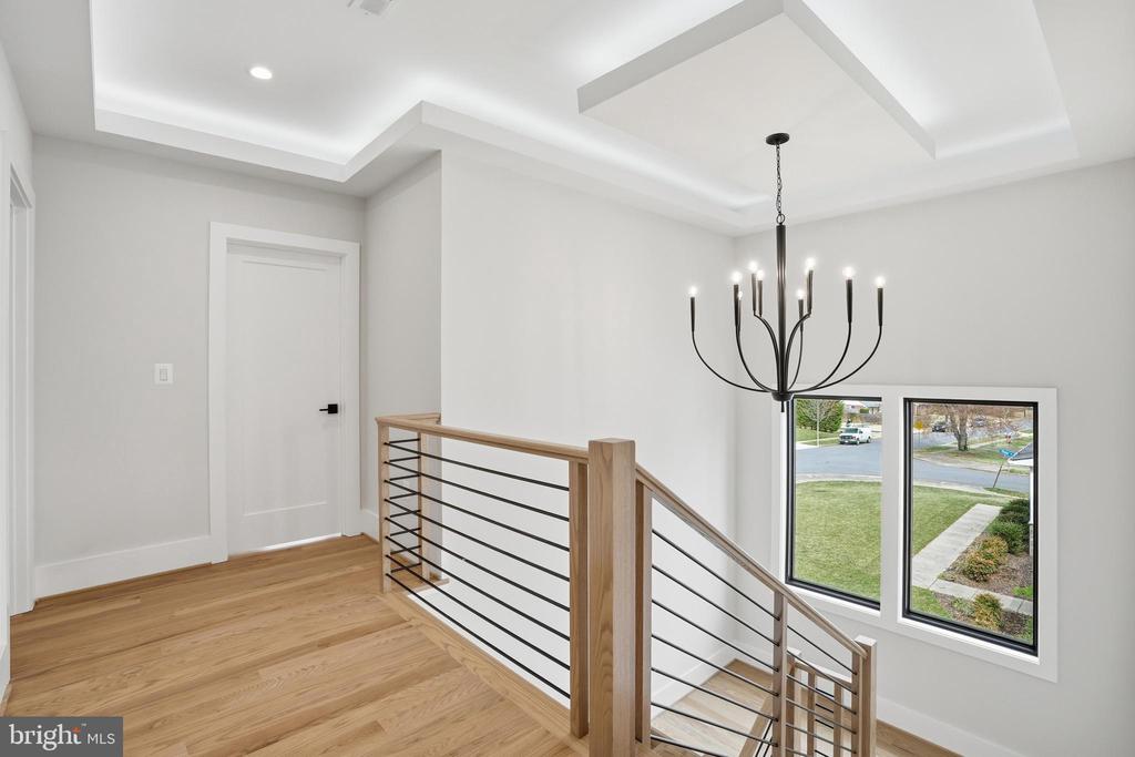 7603 BURNSIDE COURT
