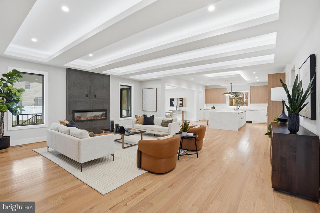 7603 BURNSIDE COURT