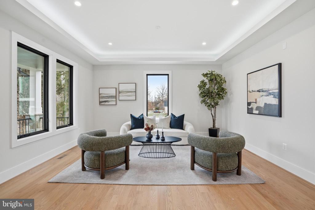 7603 BURNSIDE COURT