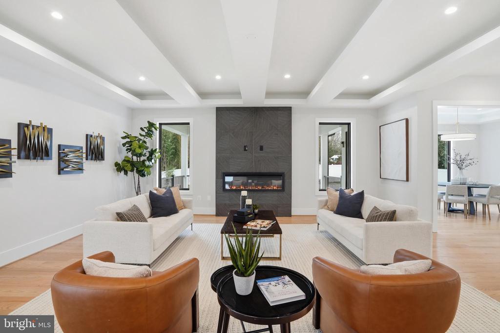 7603 BURNSIDE COURT