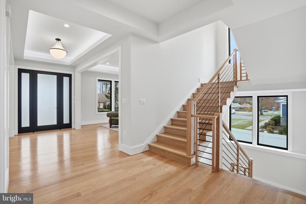 7603 BURNSIDE COURT