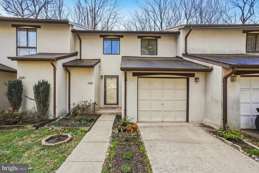 2315 GLADE BANK WAY