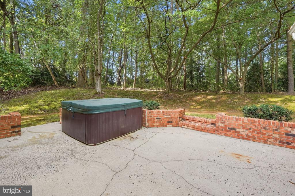 11907 FAWN RIDGE LANE