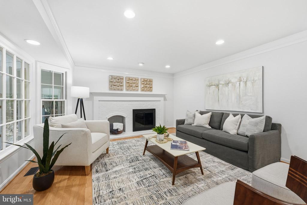 11907 FAWN RIDGE LANE
