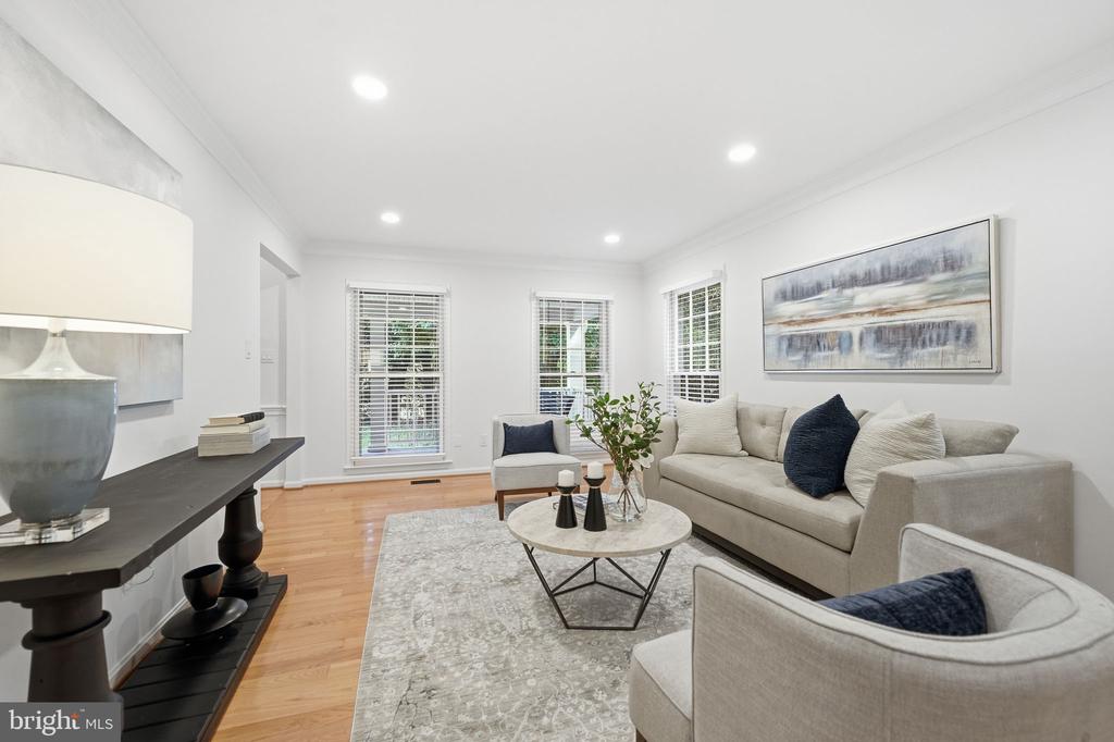 11907 FAWN RIDGE LANE