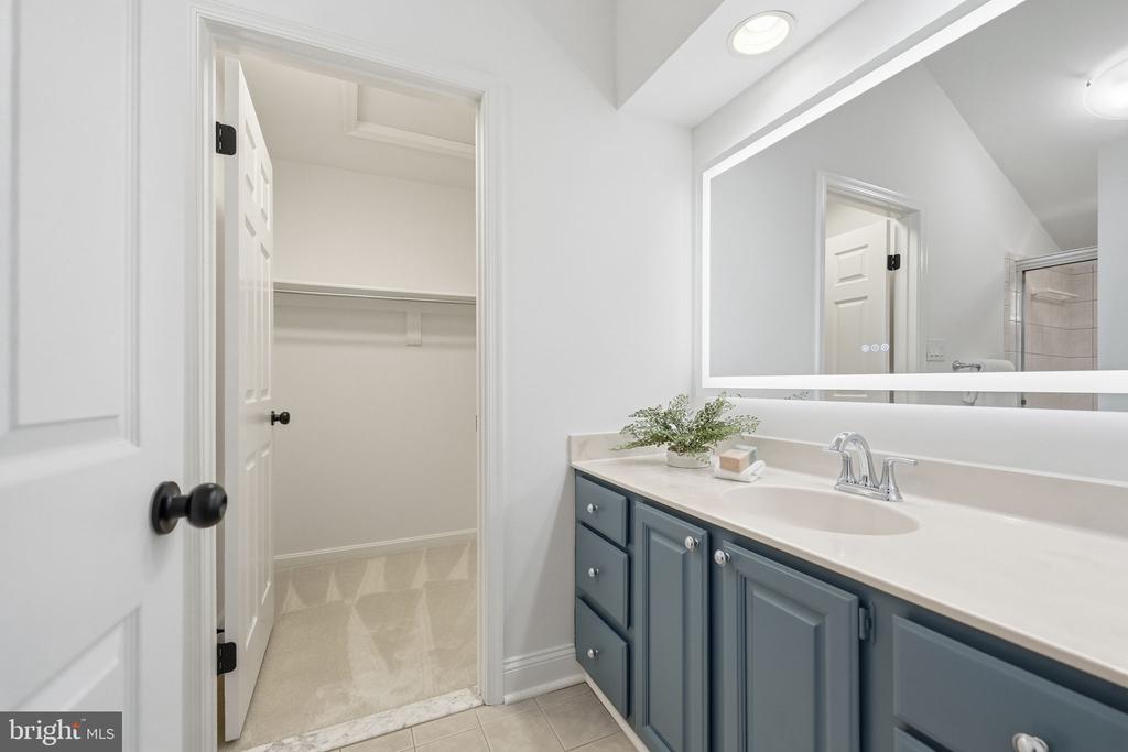 11907 FAWN RIDGE LANE