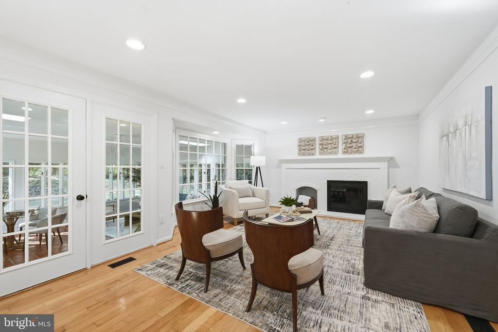 11907 FAWN RIDGE LANE