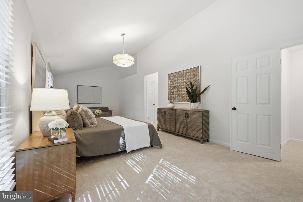 11907 FAWN RIDGE LANE