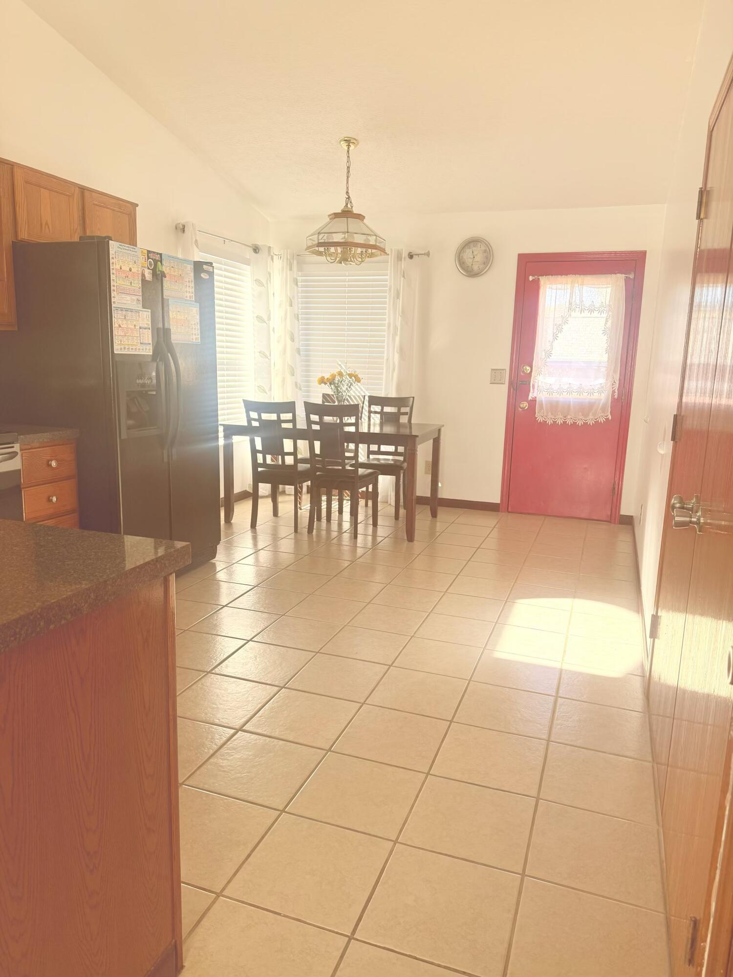 793 Hurlock Lane
