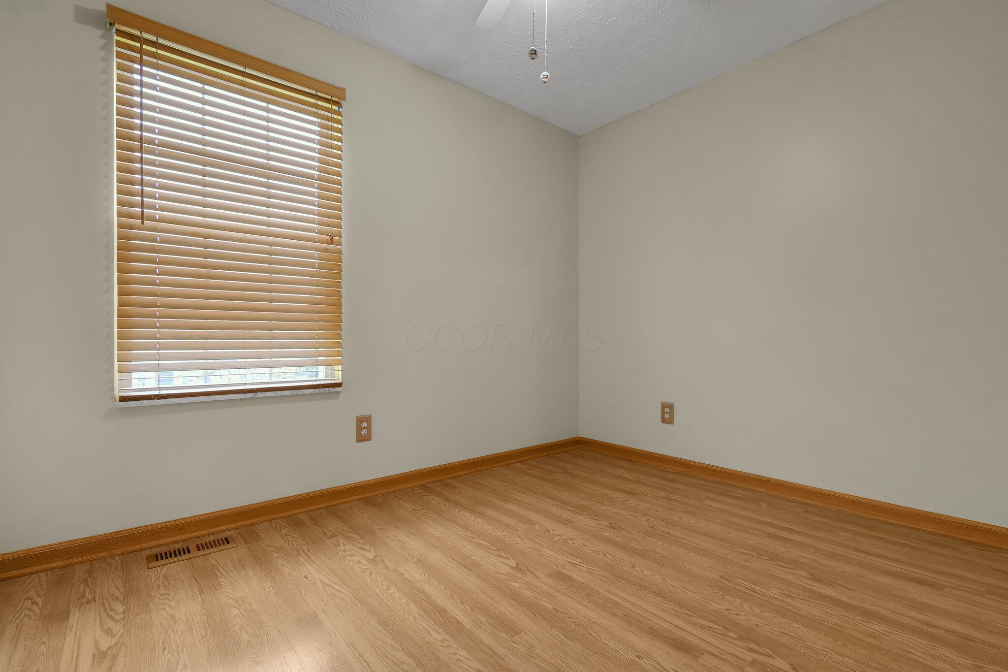 852 Hurlock Lane