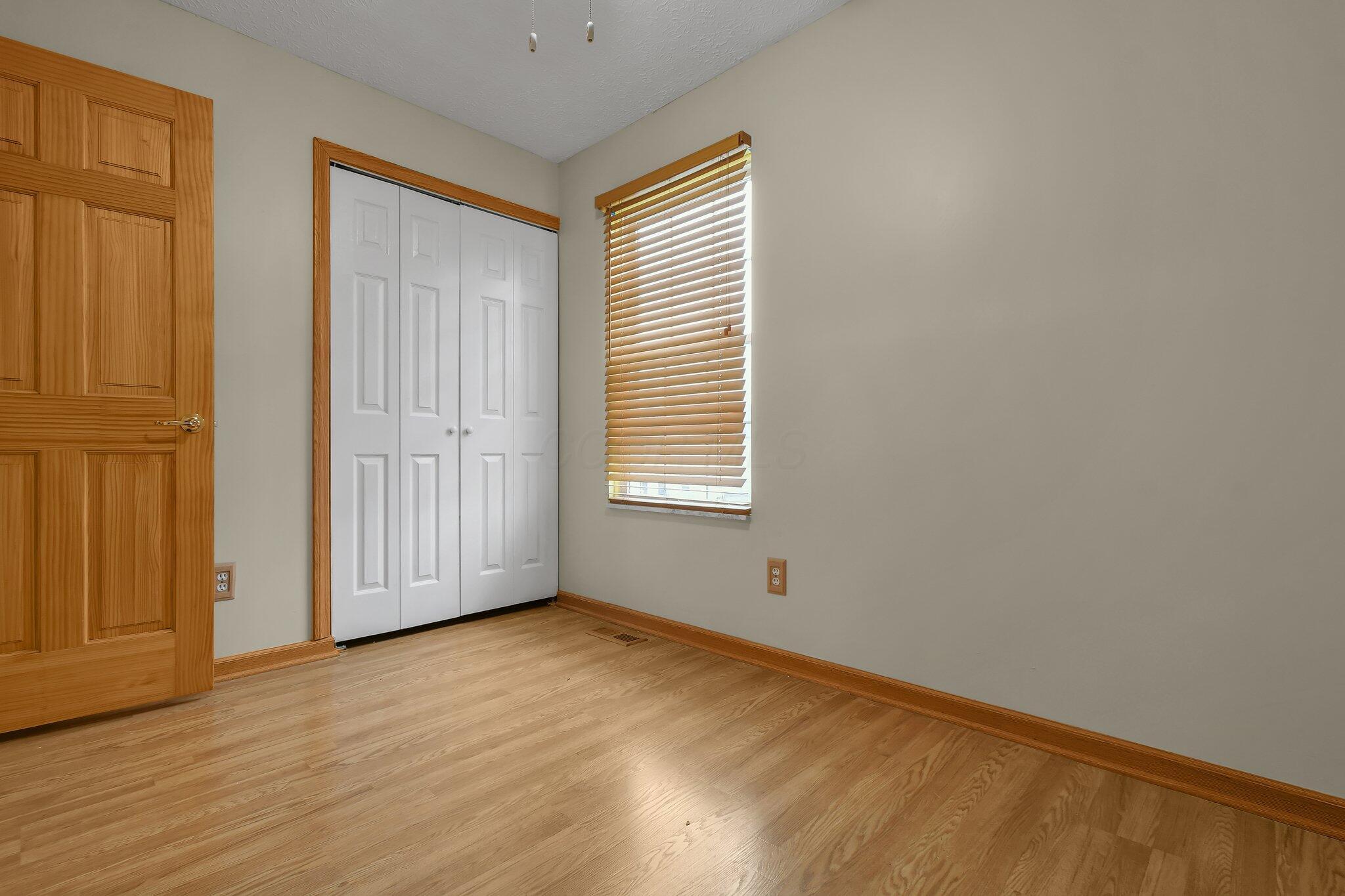 852 Hurlock Lane