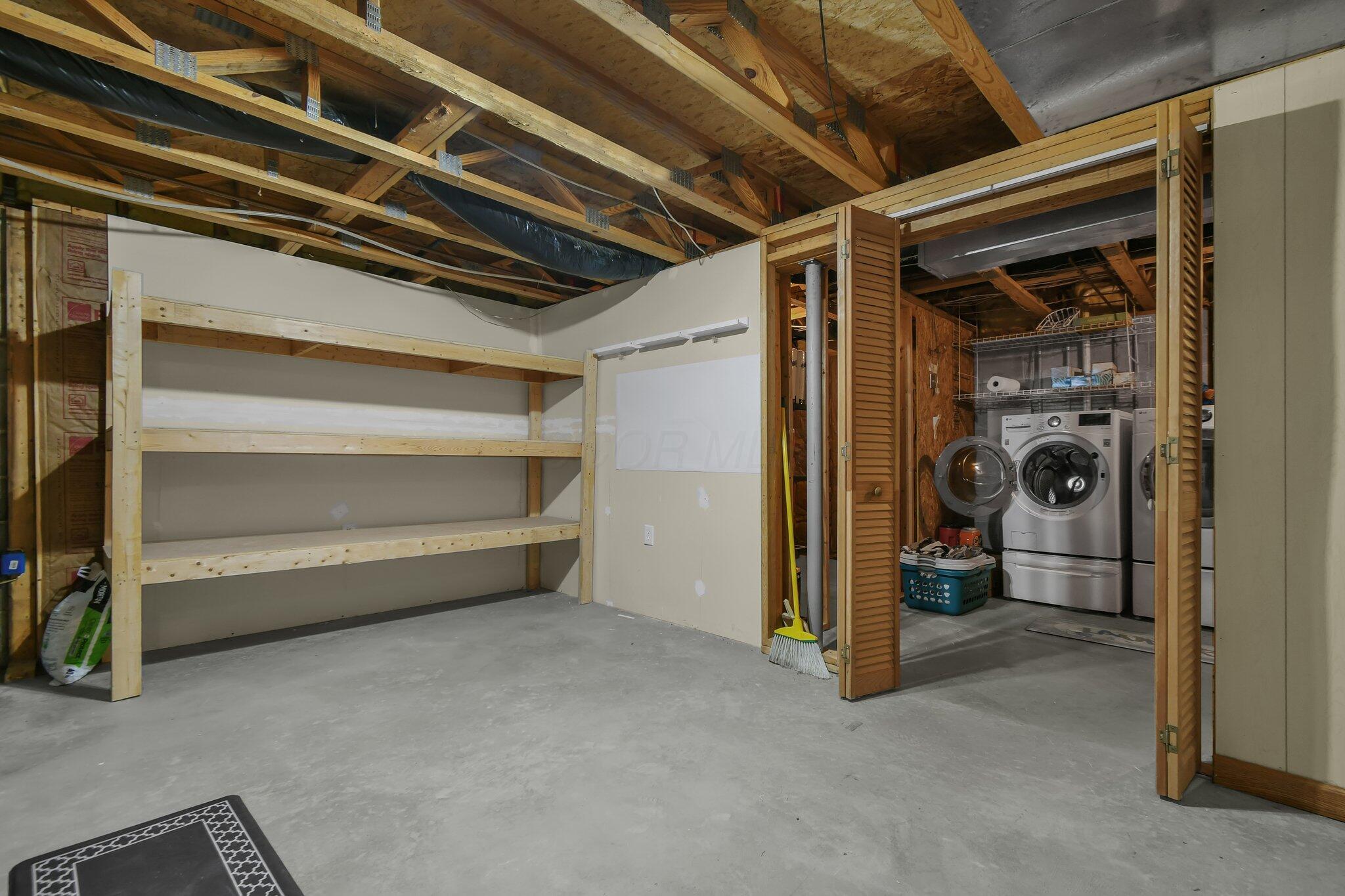 852 Hurlock Lane