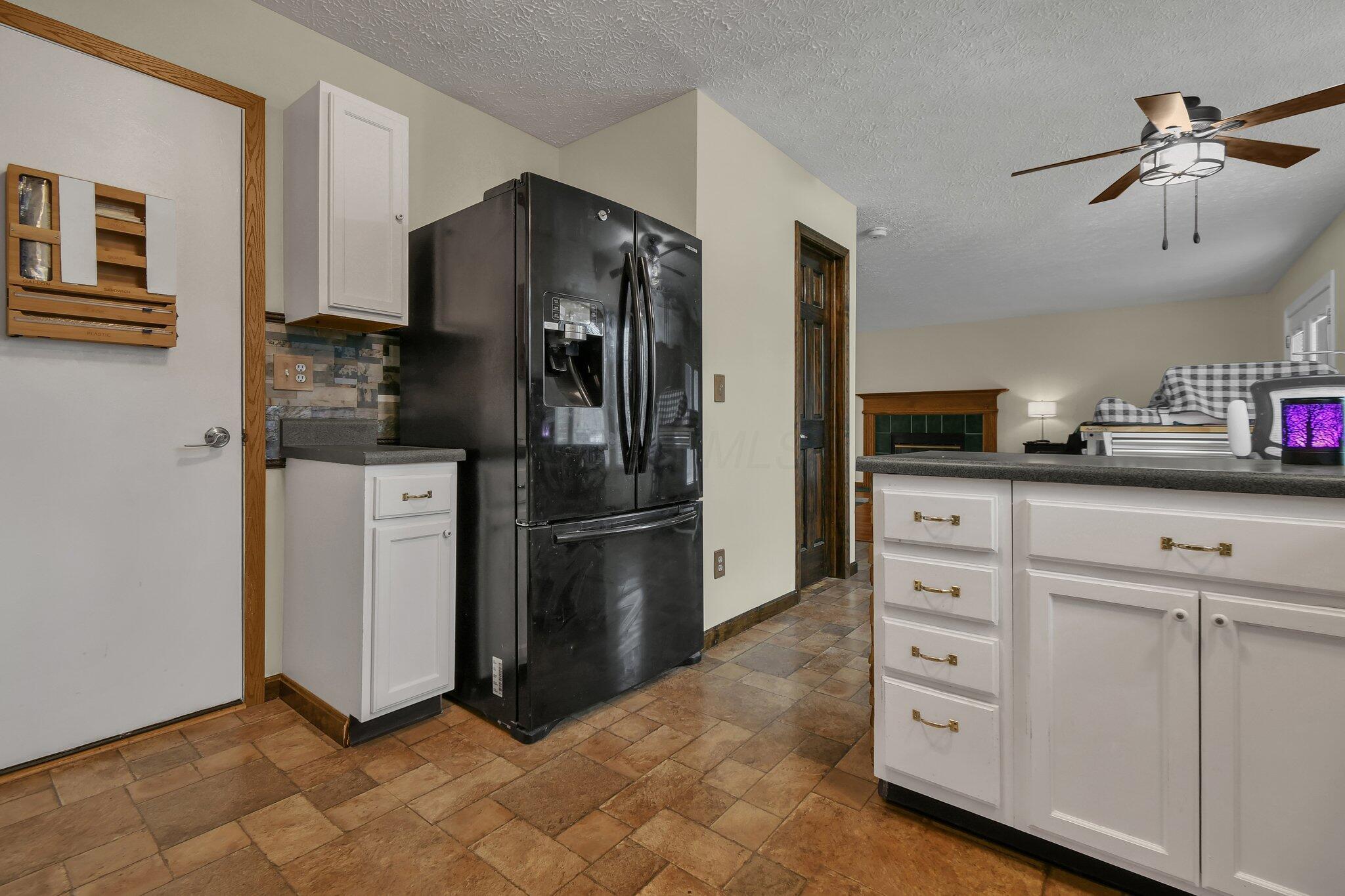 852 Hurlock Lane