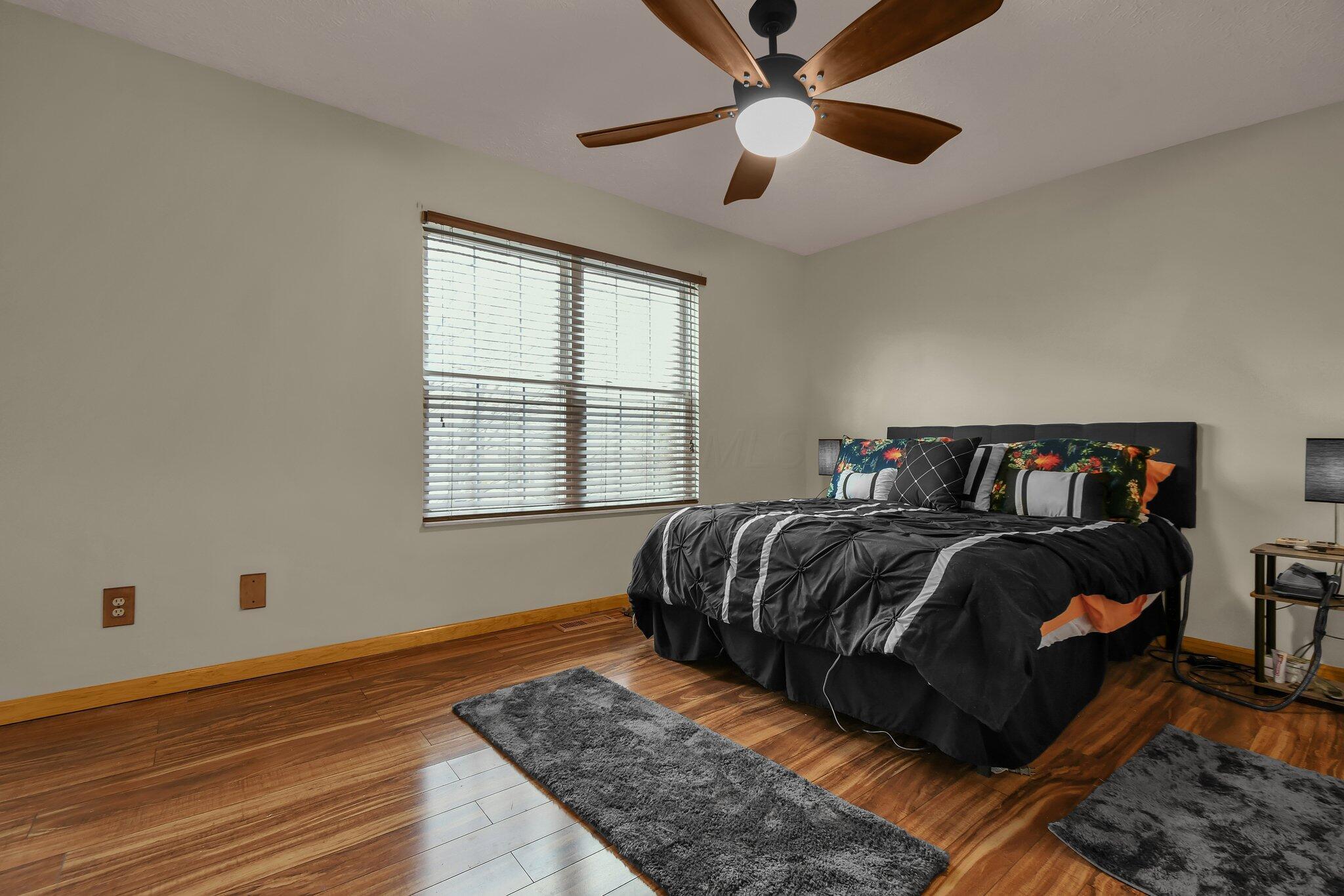 852 Hurlock Lane