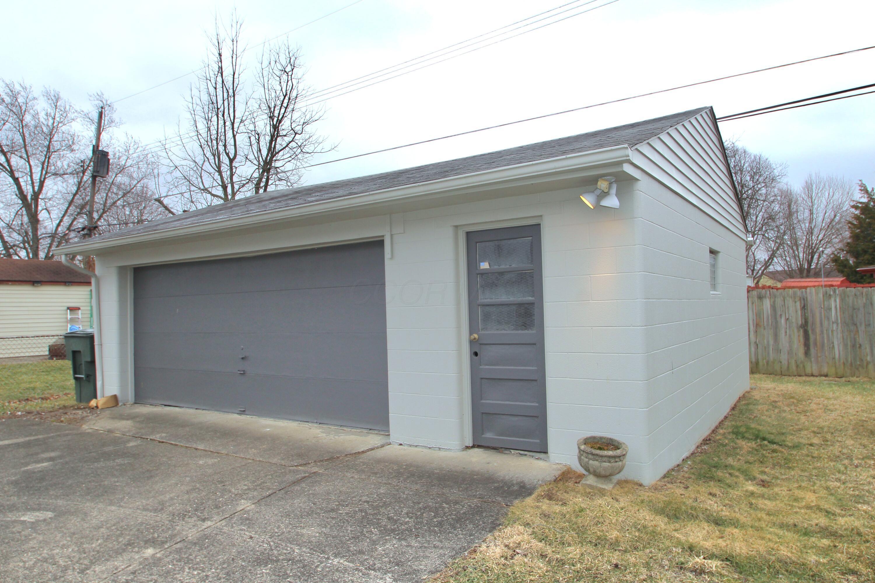 4003 Lynward Road