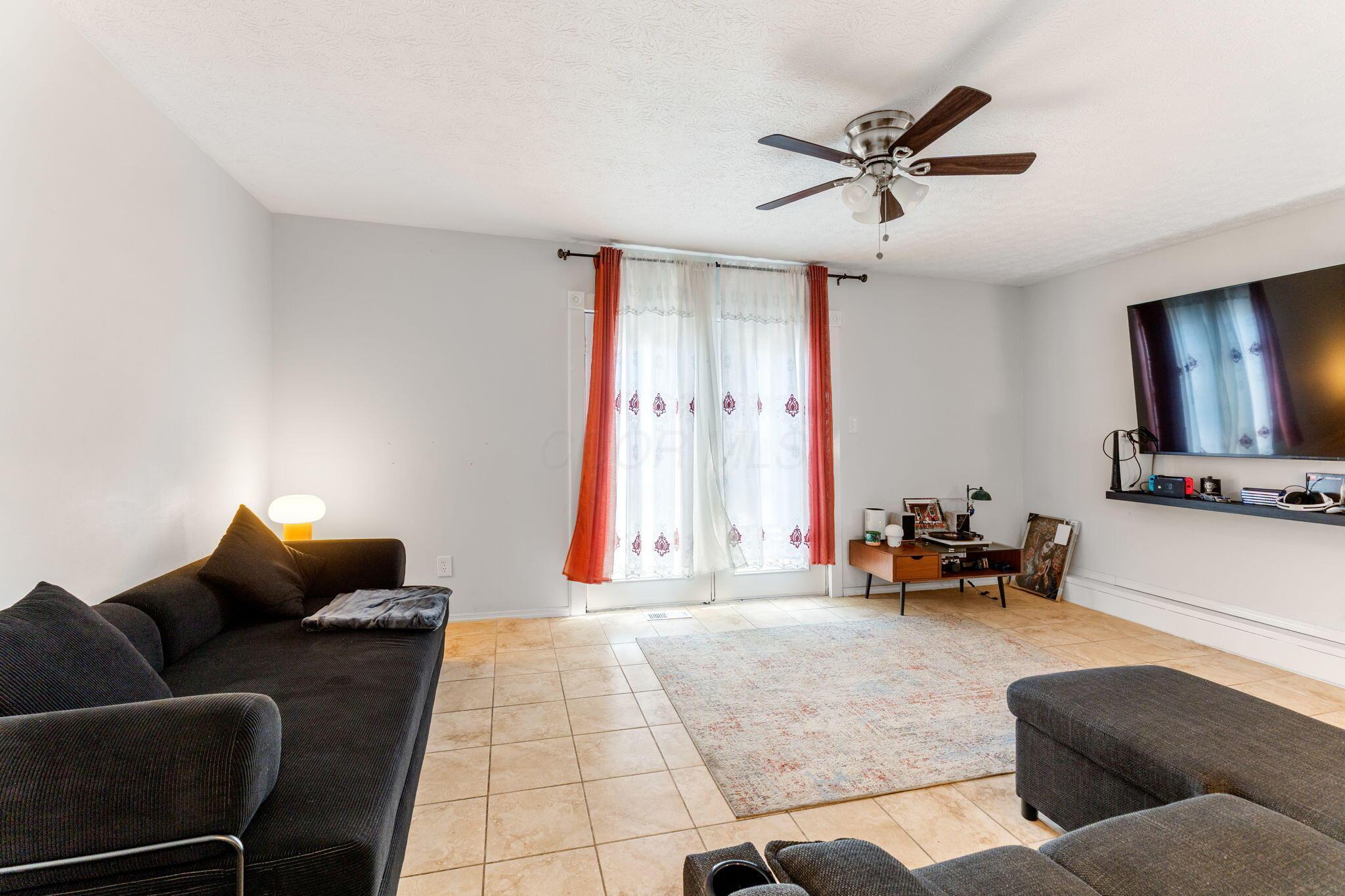 74 Tarryton Court E, 10A