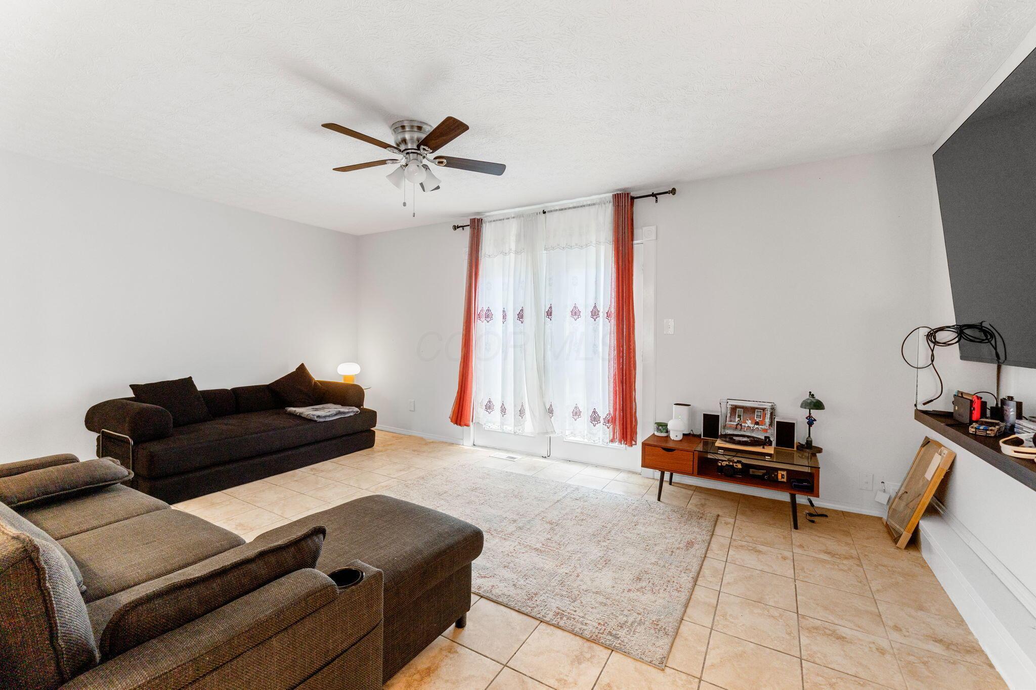 74 Tarryton Court E, 10A