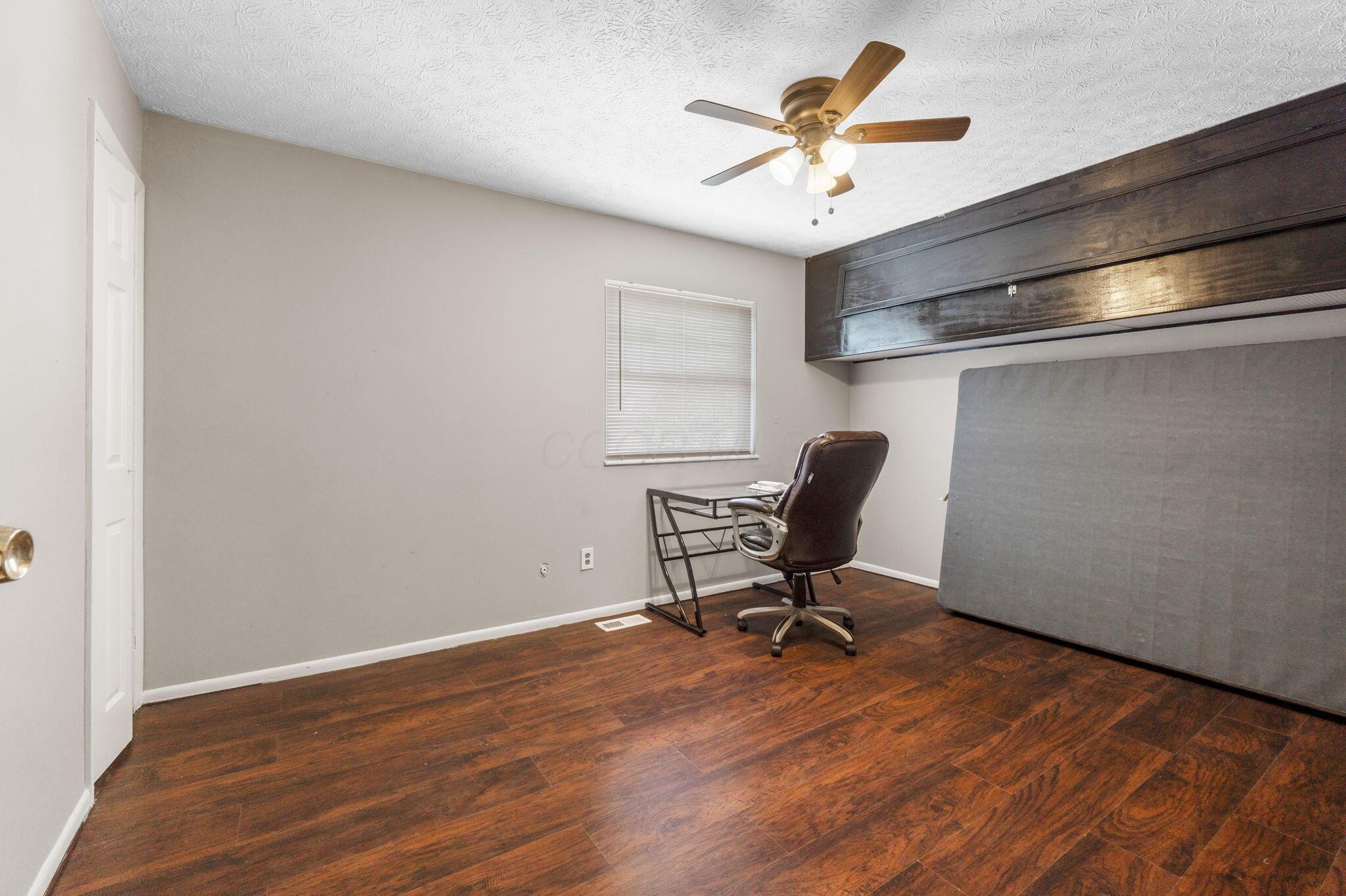 74 Tarryton Court E, 10A