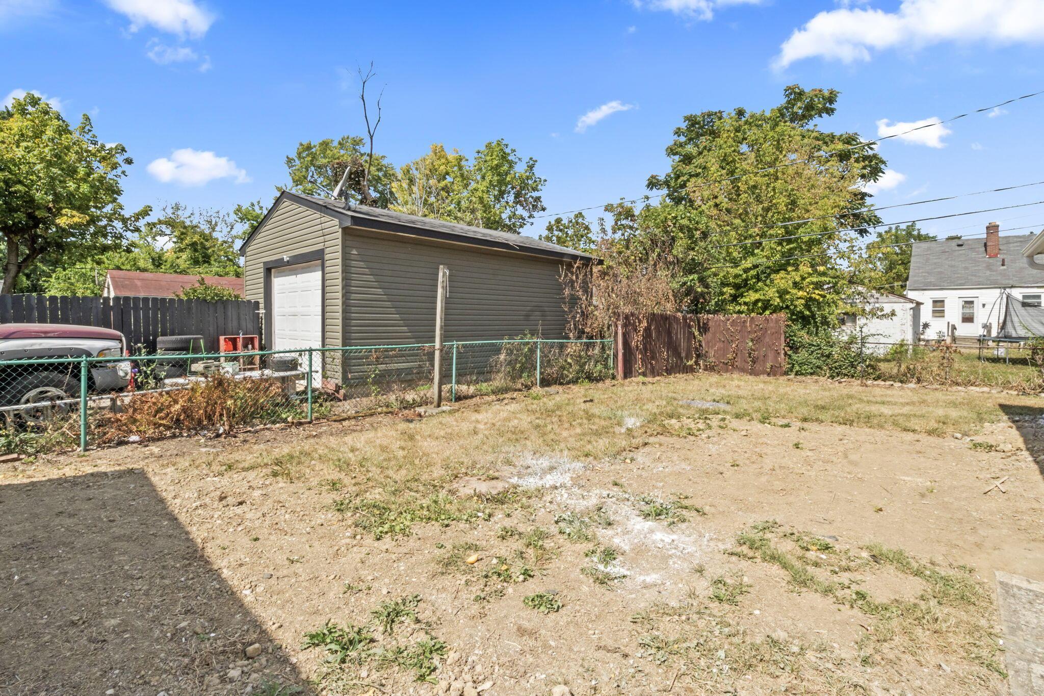 1212 Abner Avenue