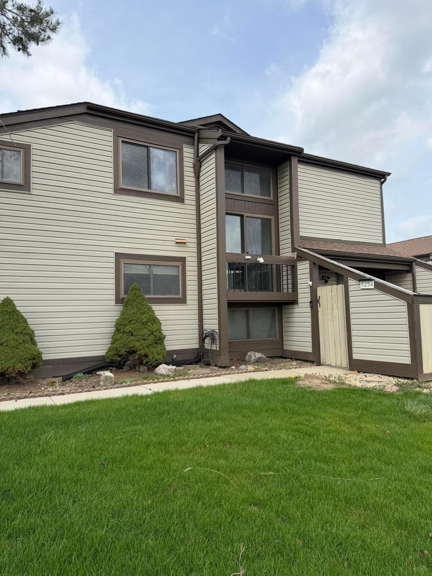5254 Westbury Drive, 14D