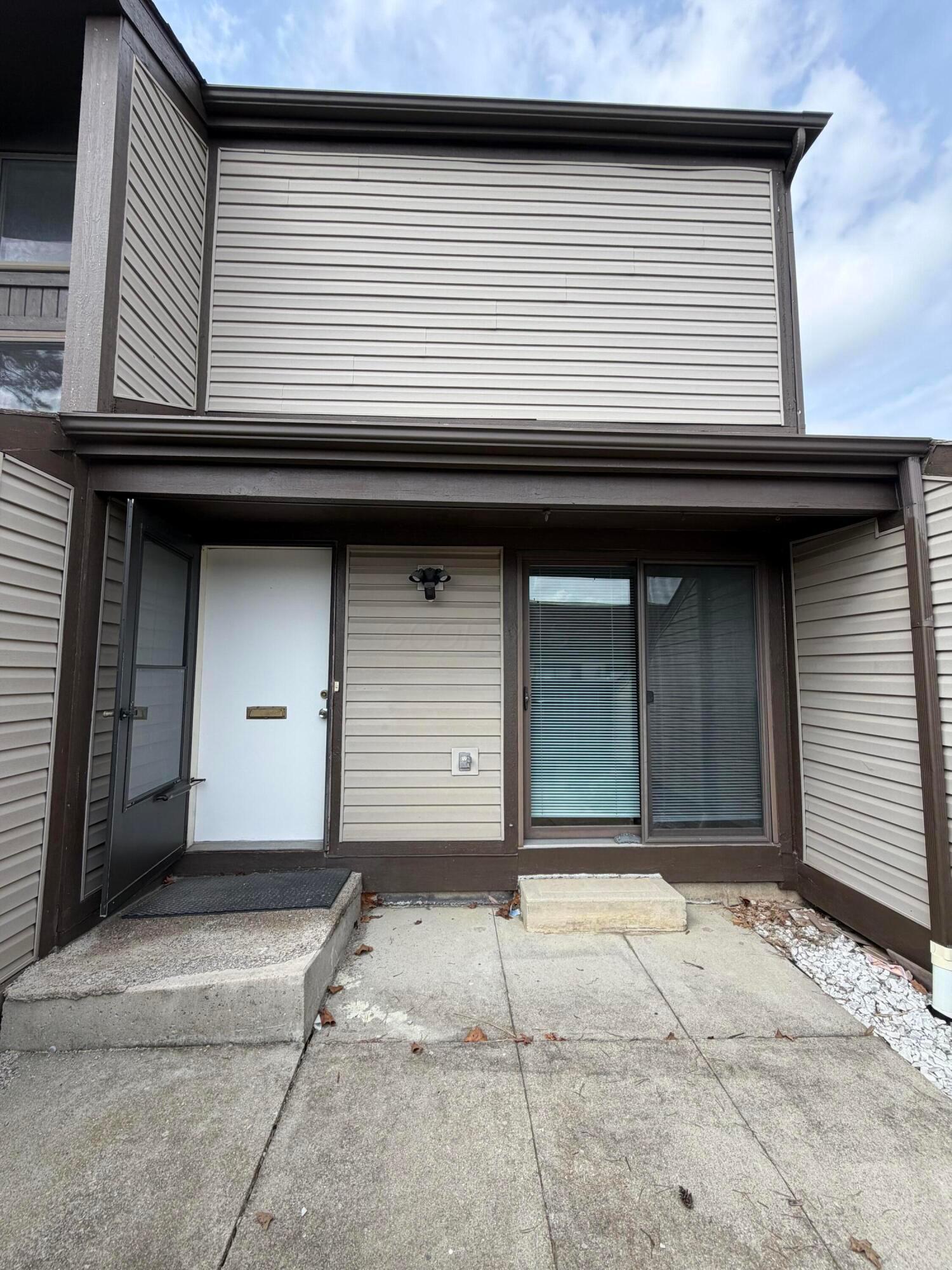 5254 Westbury Drive, 14D