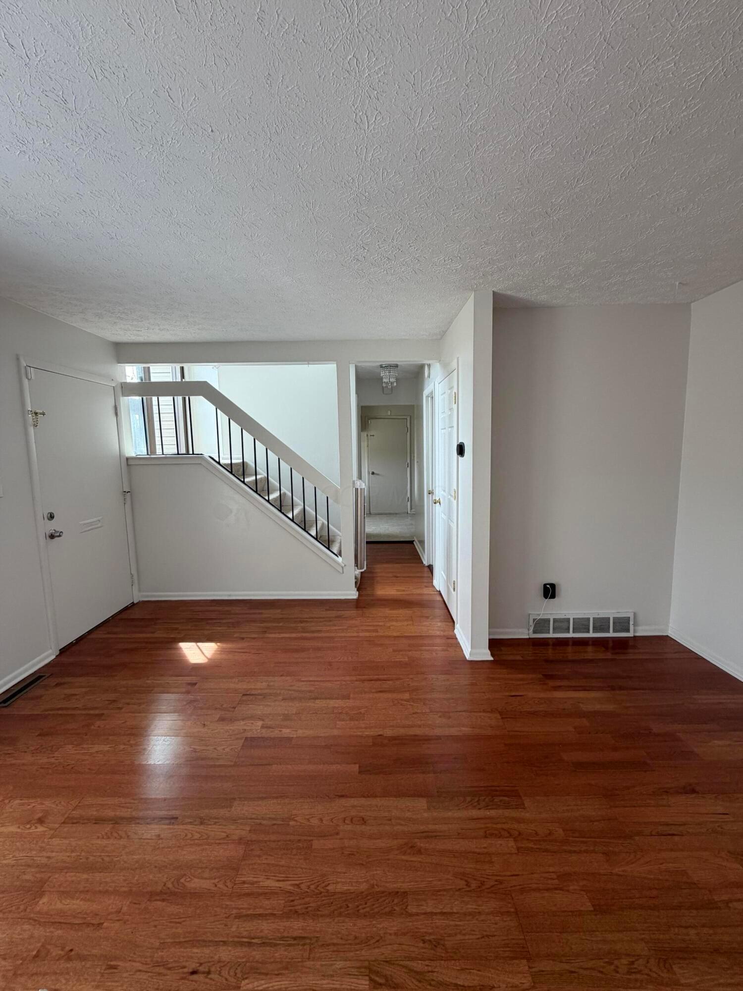 5254 Westbury Drive, 14D