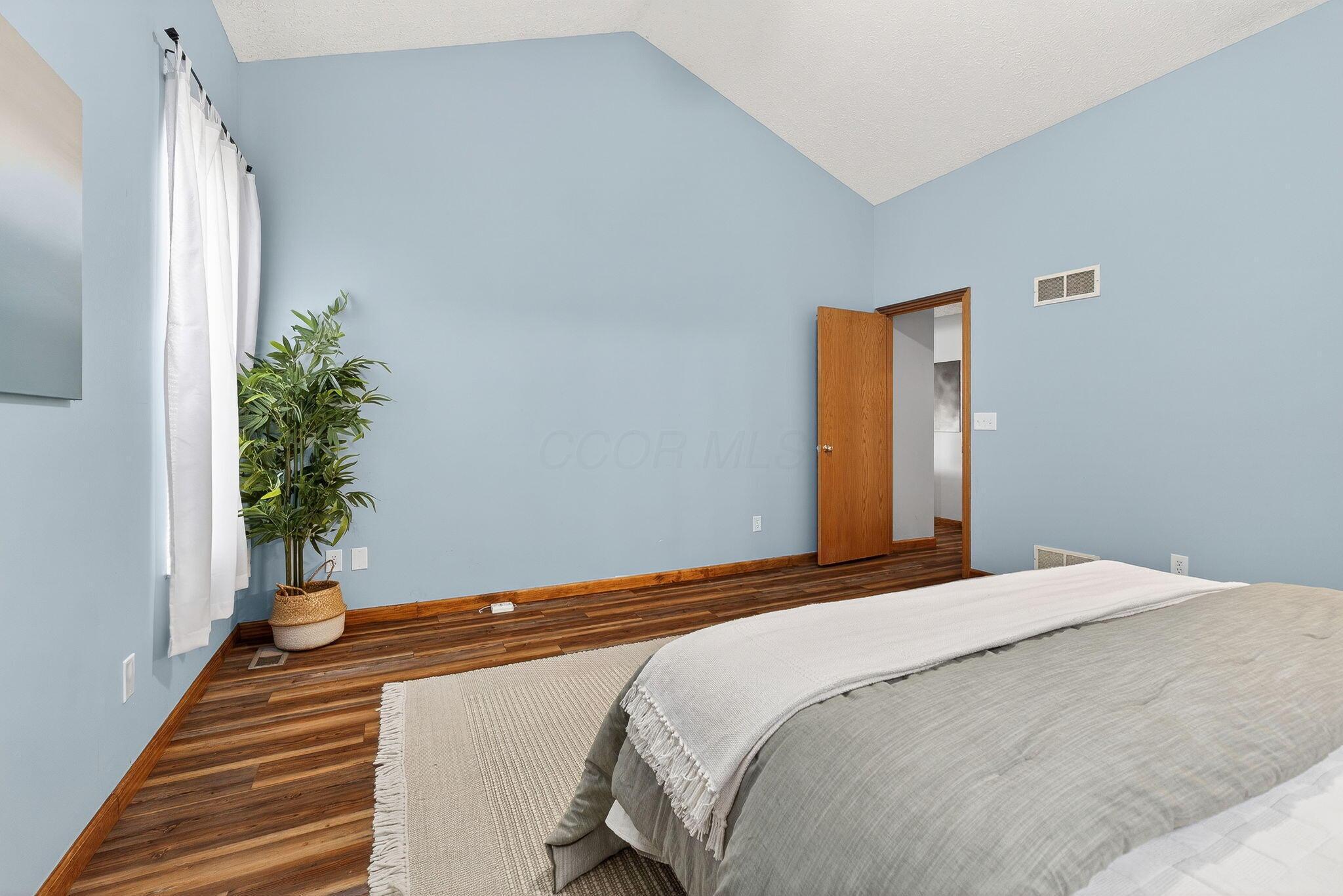 1106 Rousseau Lane
