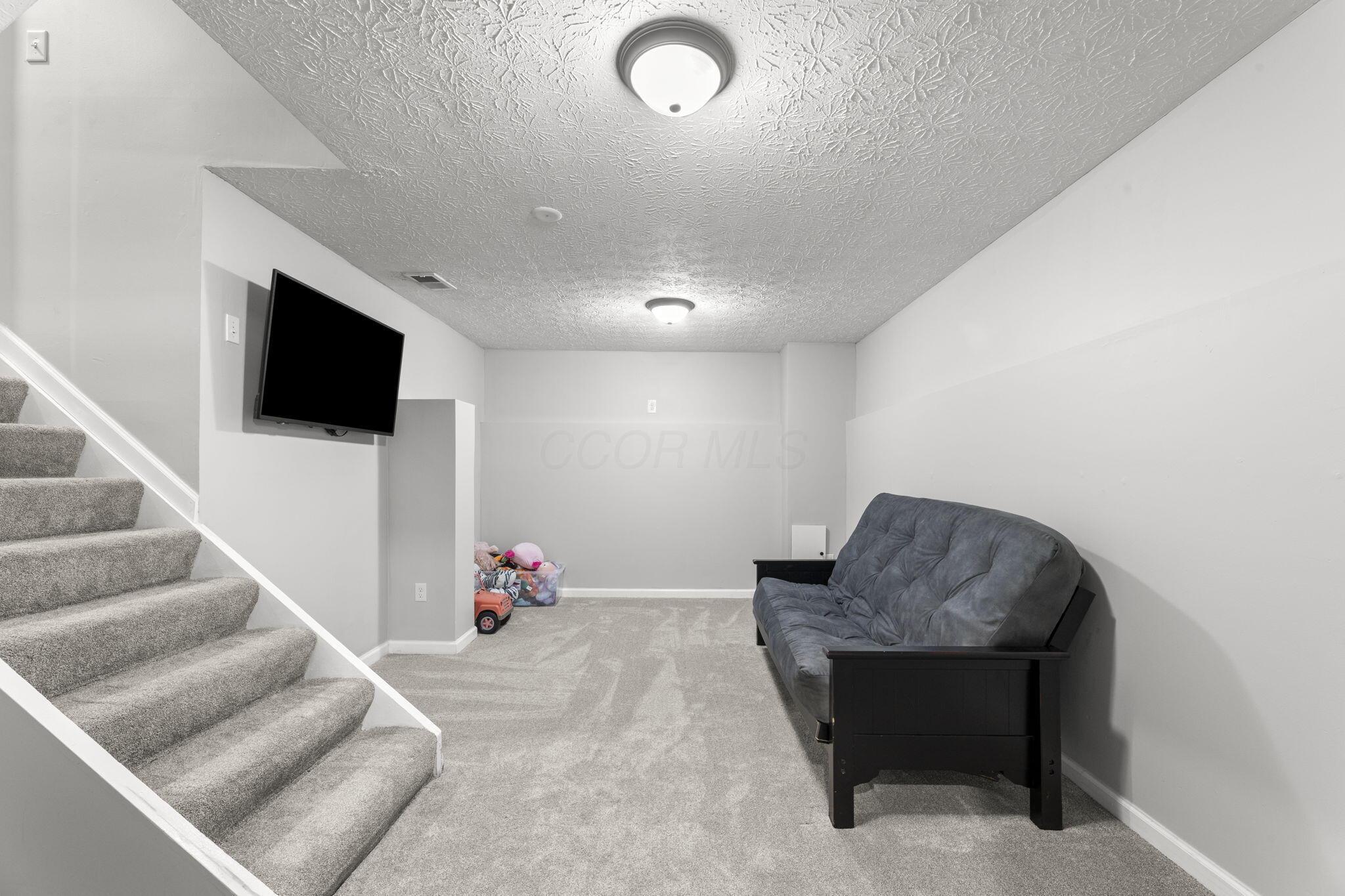 5958 Banzoli Way