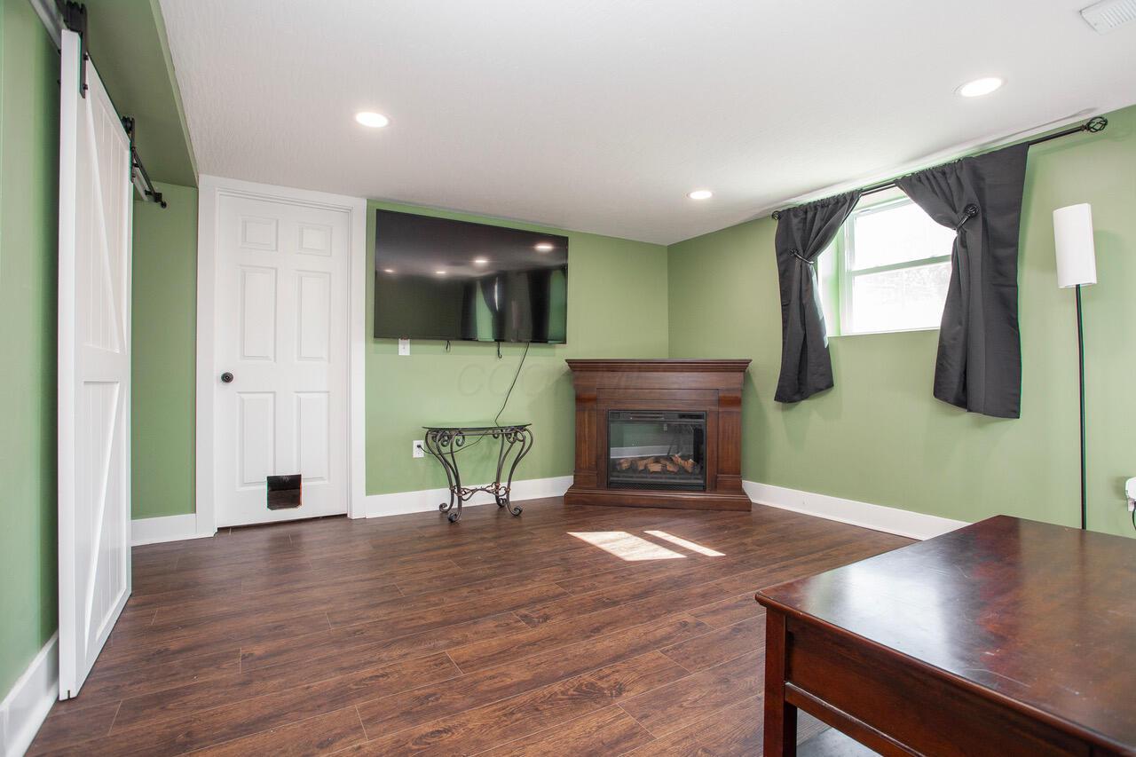 355 Baroness Way