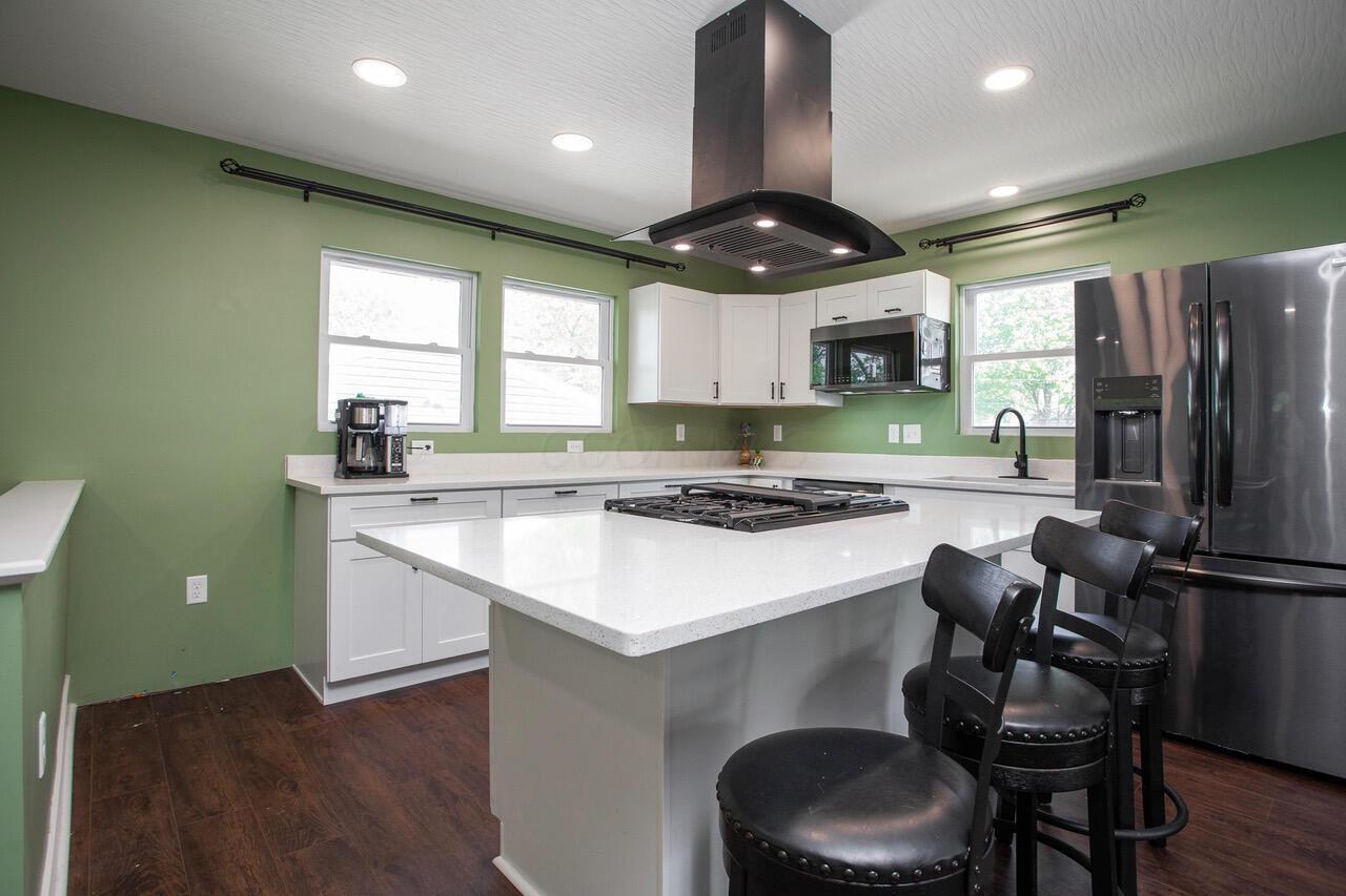 355 Baroness Way
