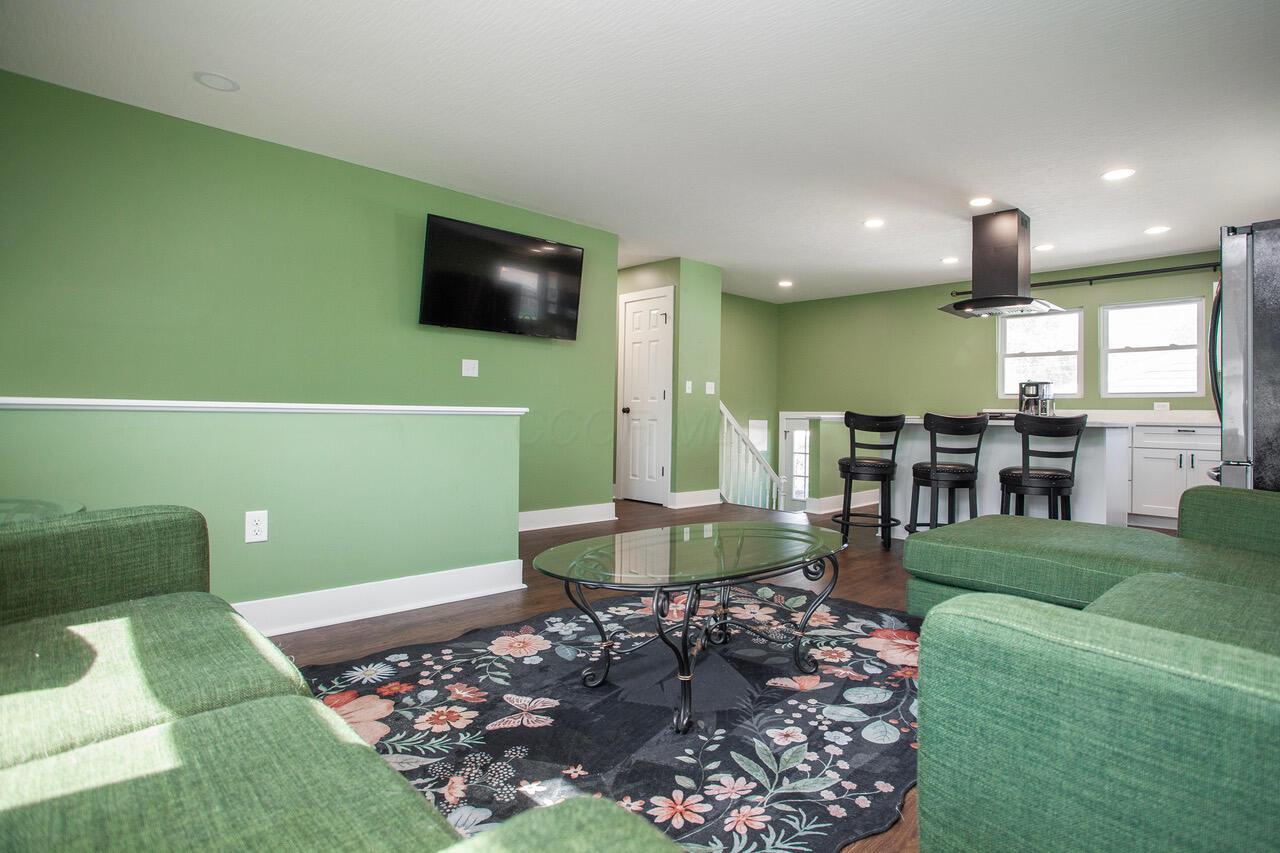 355 Baroness Way