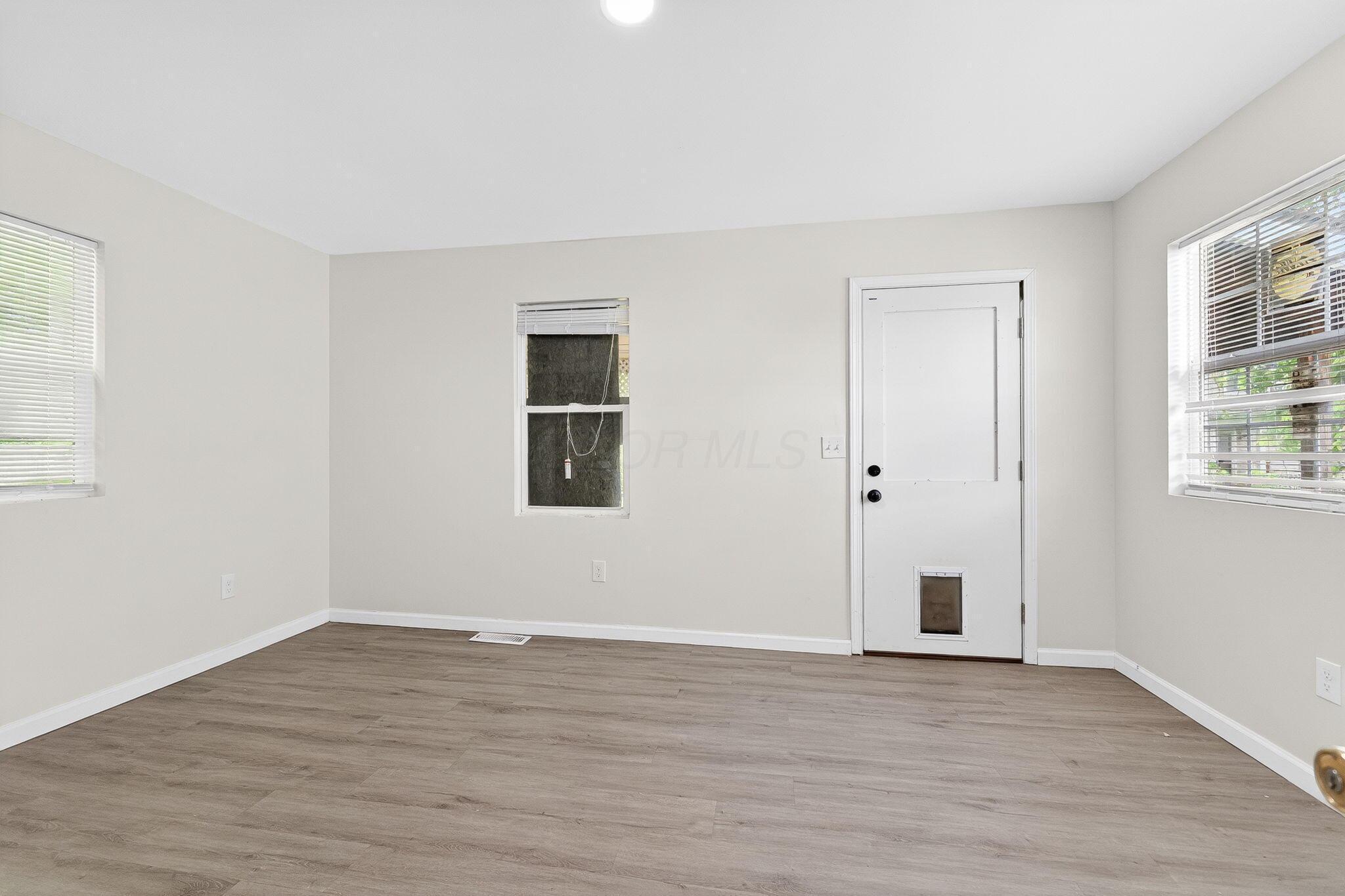 373 Wrexham Avenue